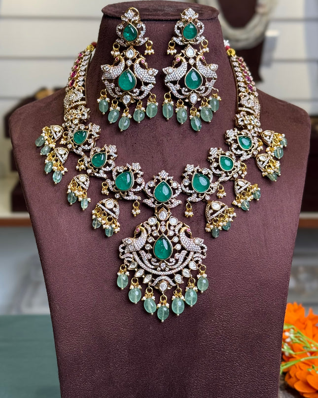 Victorian Neck Set 108711