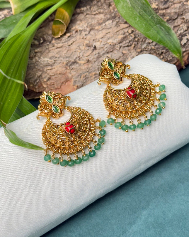 Antique Earrings 108716
