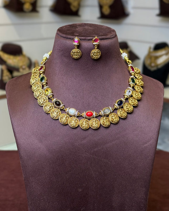 Antique Neck Set 108723