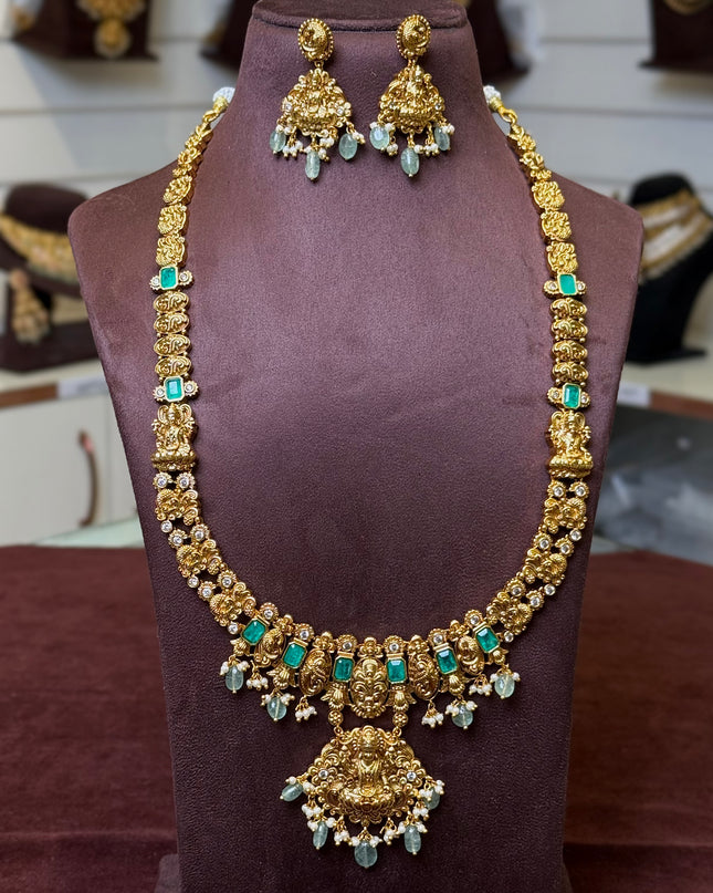 Long necksets 108725