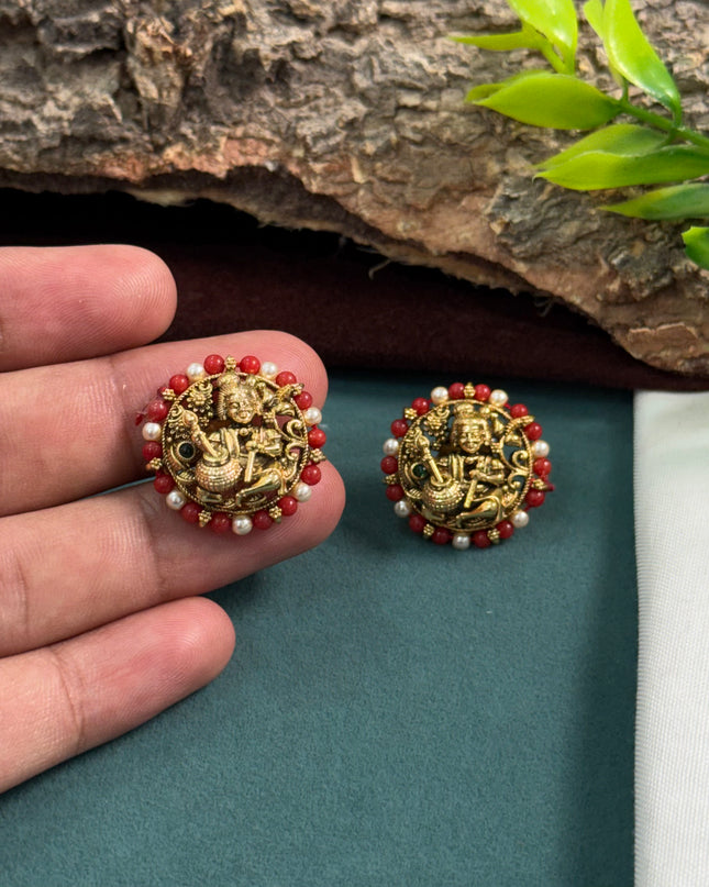 Antique Studs 108736