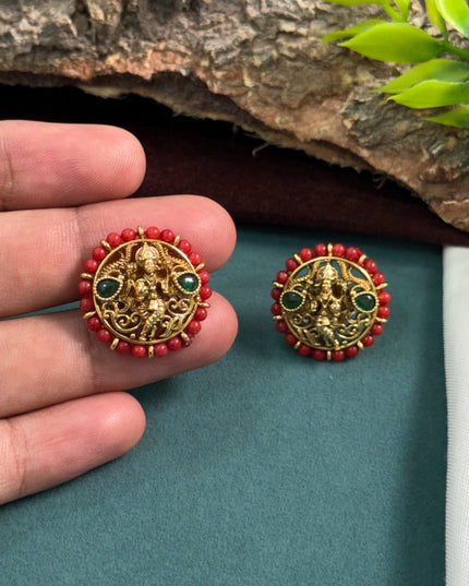 Antique Studs 108737