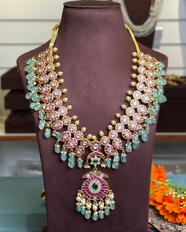 Kundan Neck Set 108740