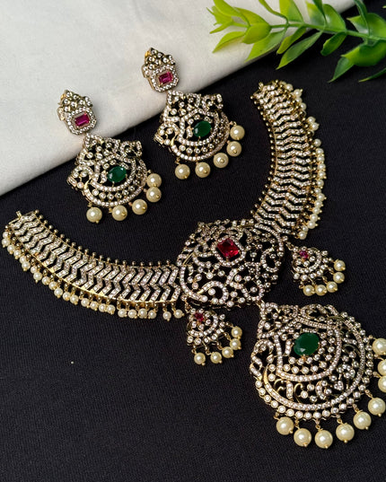 Victorian Neck Set 108776