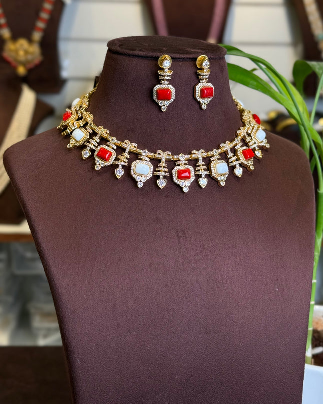Antique Neck set 108872