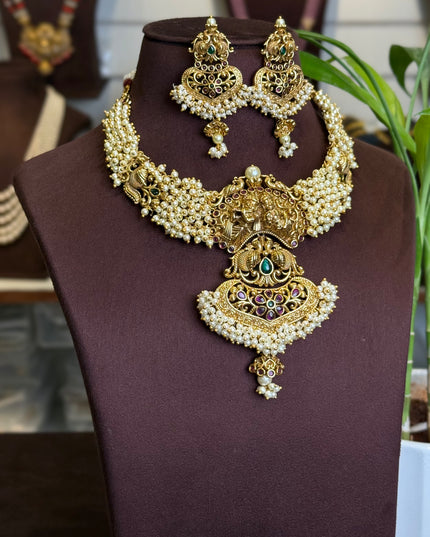 Antique Neck set 108875