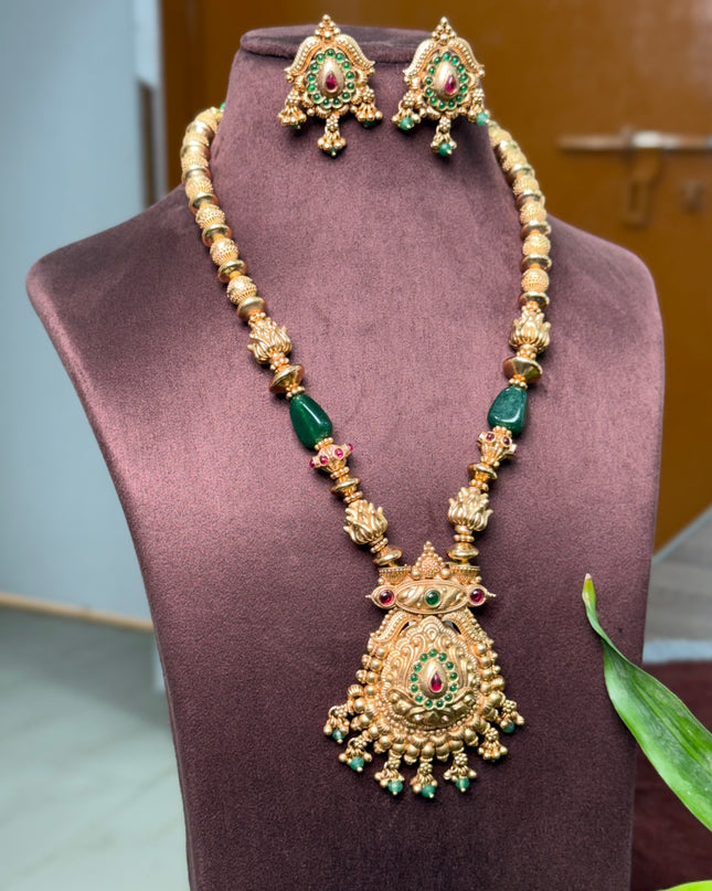 Neck Set 108889
