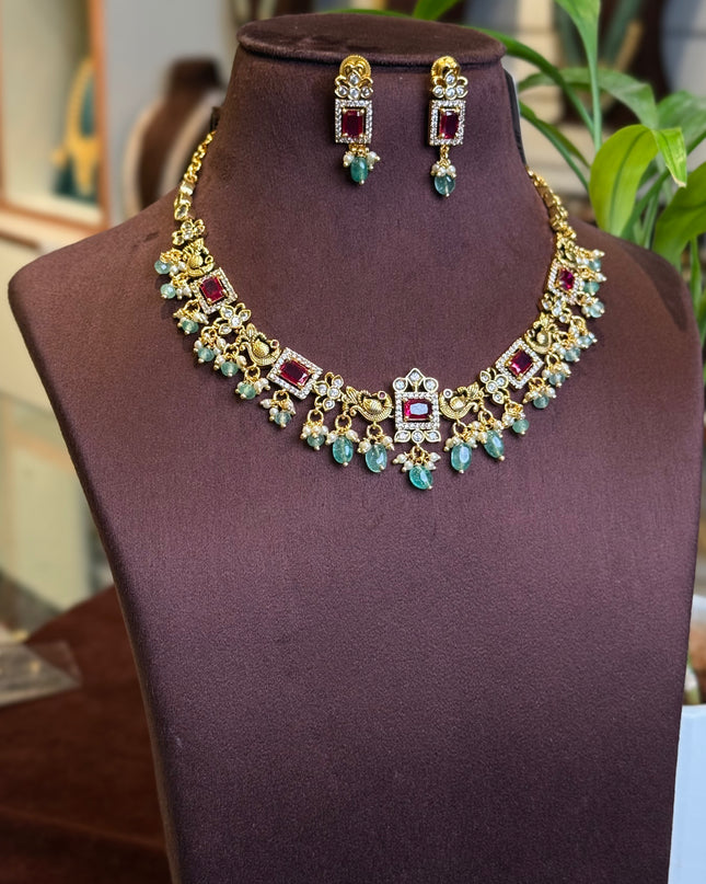 Antique Neck set 108917