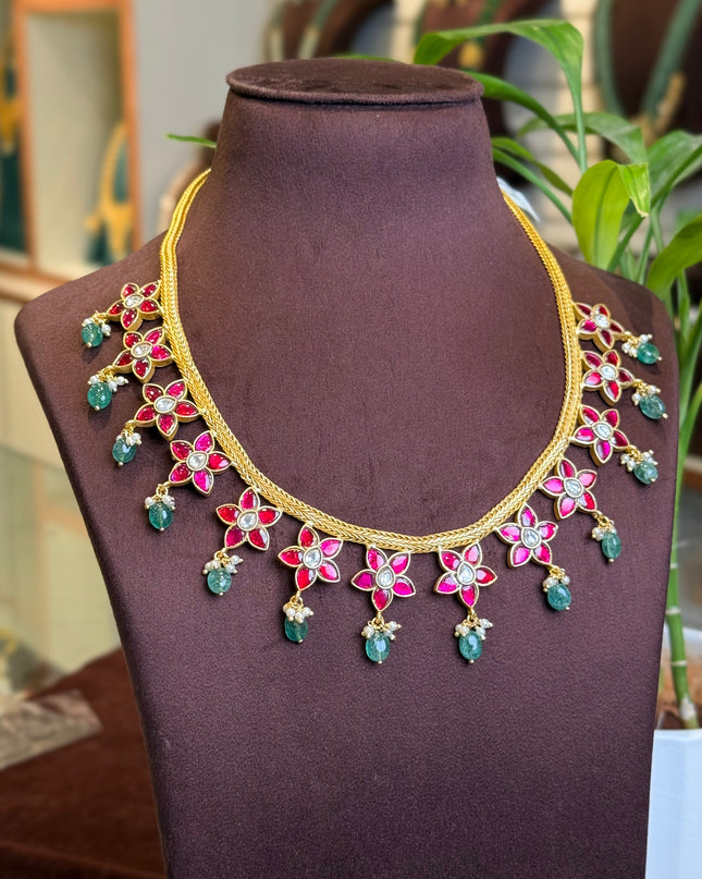 Kundan Neck Set 108932