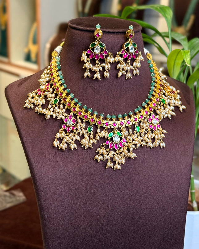 Kundan Neck Set 108936