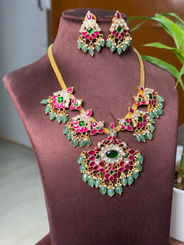 Kundan Neck Set 108953