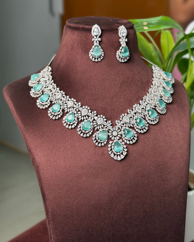 CZ Neck set 109037