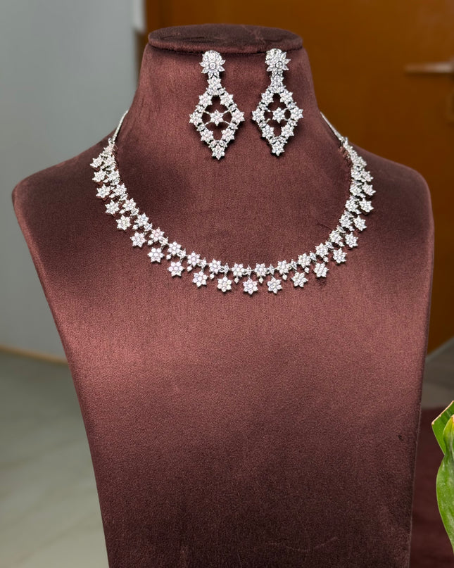 CZ Neck set 109040