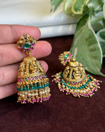 Antique Earrings 109106