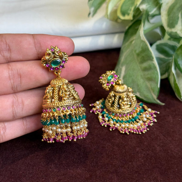 Antique Earrings 109106