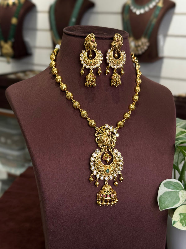 Antique Neck set 109228