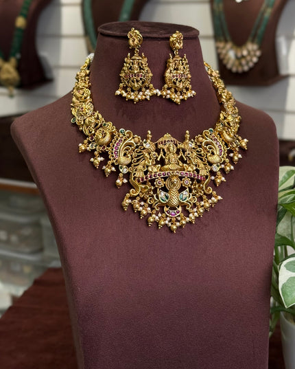 Antique Neck set 109237