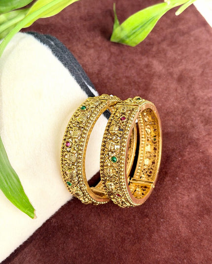 Antique Bangles 109262