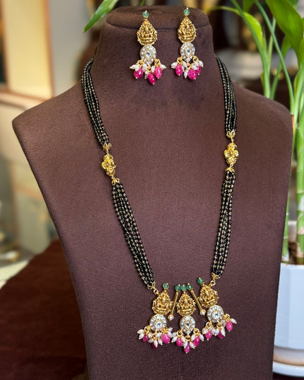 Kundan Black Beats Neck set 109464