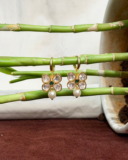 Earrings 109597