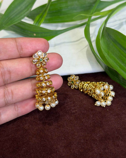 Earrings 109699