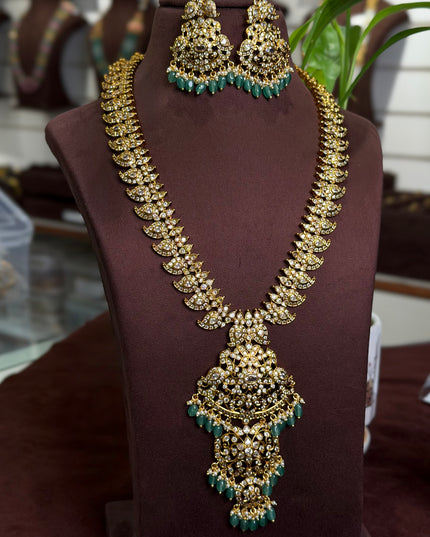 Kundan long neck set 109778