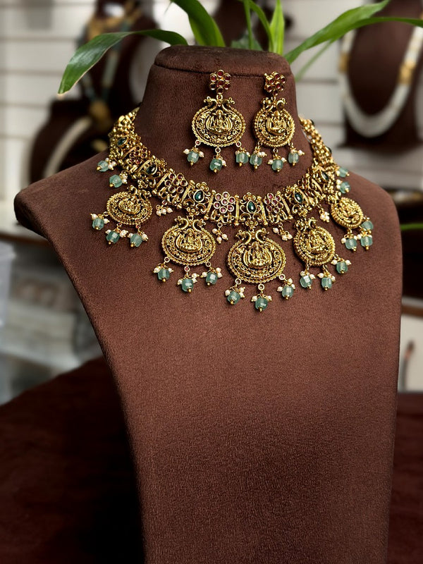 Kundan Neck Set 109831