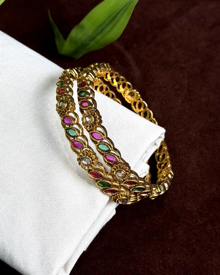 Antique Bangles 109844