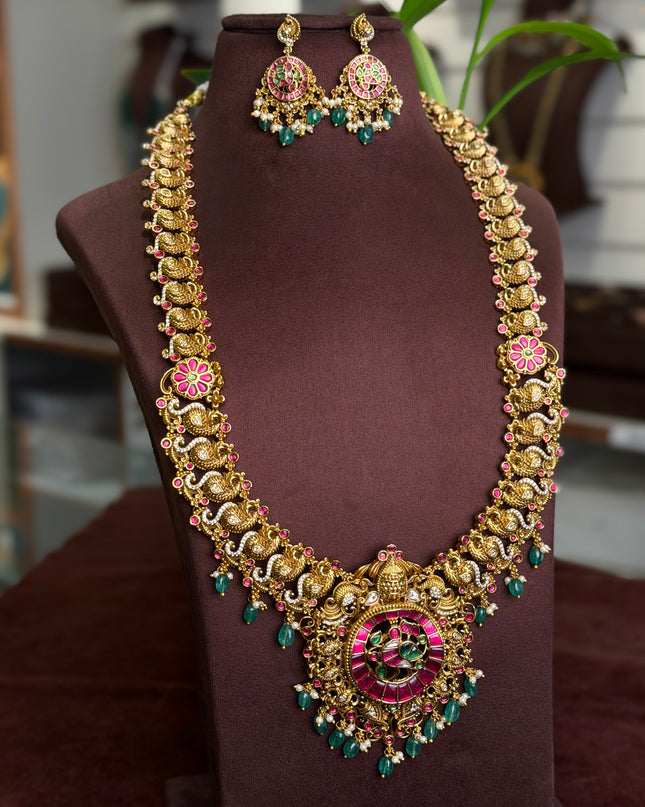 Kundan Long Neck Set 109887