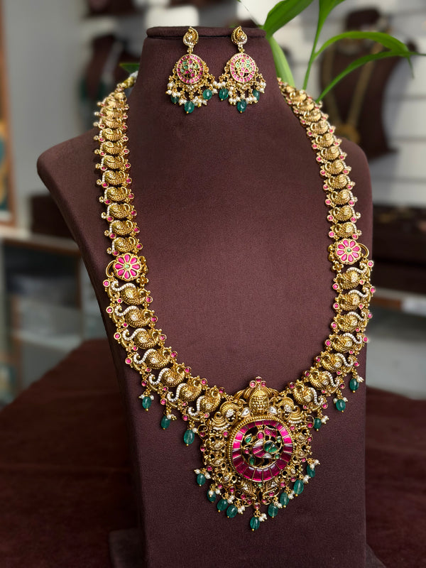 Kundan Long Neck Set 109887