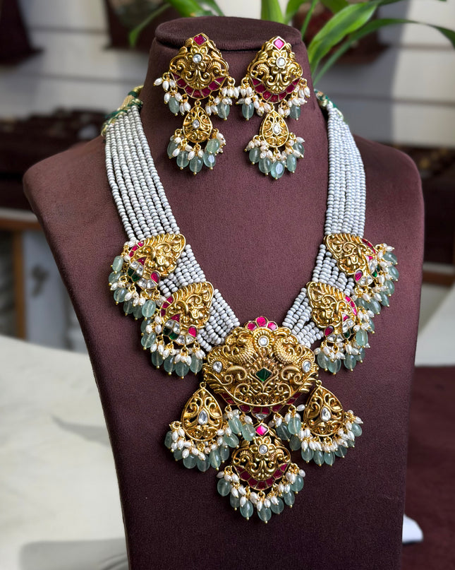 Beads Kundan Neck Set 109889