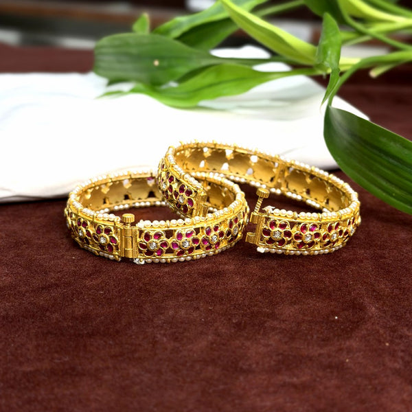 Kundan Bangles 109944