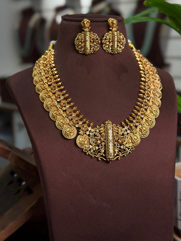Antique Neck Set 109986