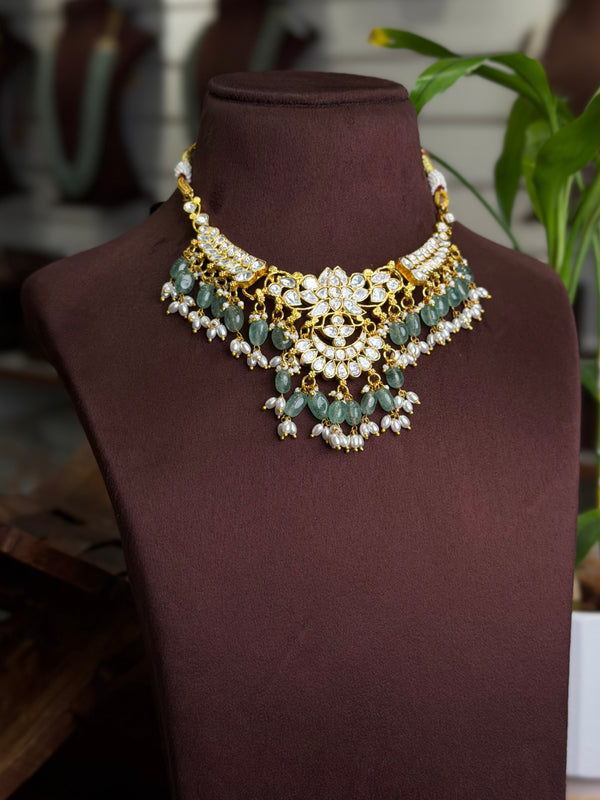 Kundan Neck Set 110060
