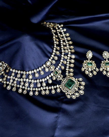 Victorian Neck Set 110061