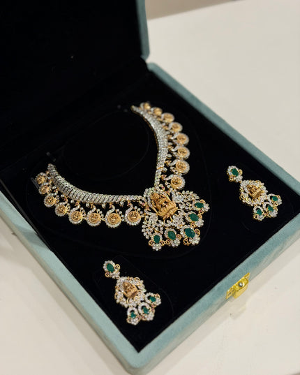 Antique Neck Set 110229