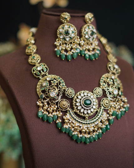 Victorian Neck Set 110398