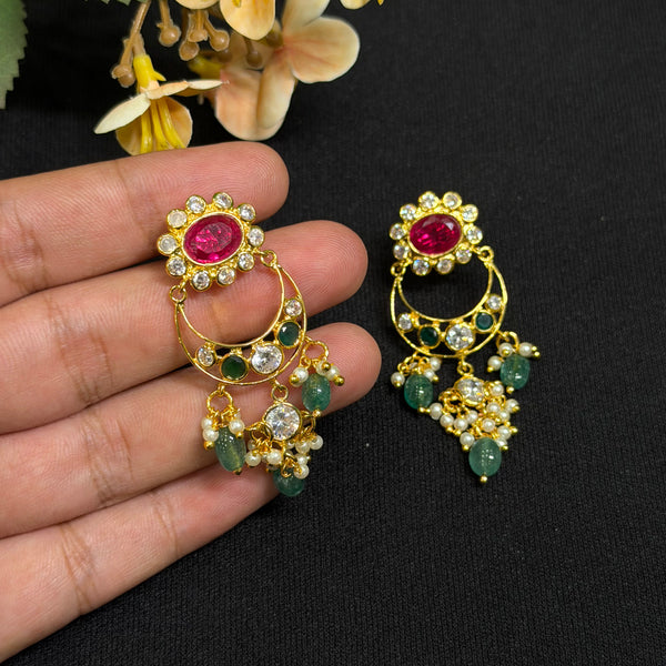 EARRINGS 110615