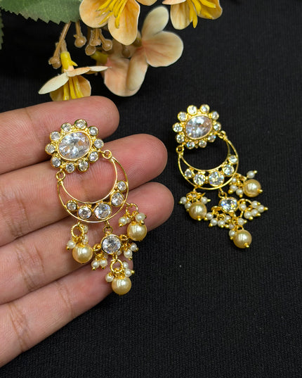 EARRINGS 110615