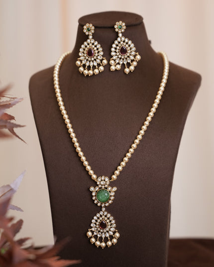 Pearls Neckset 110798