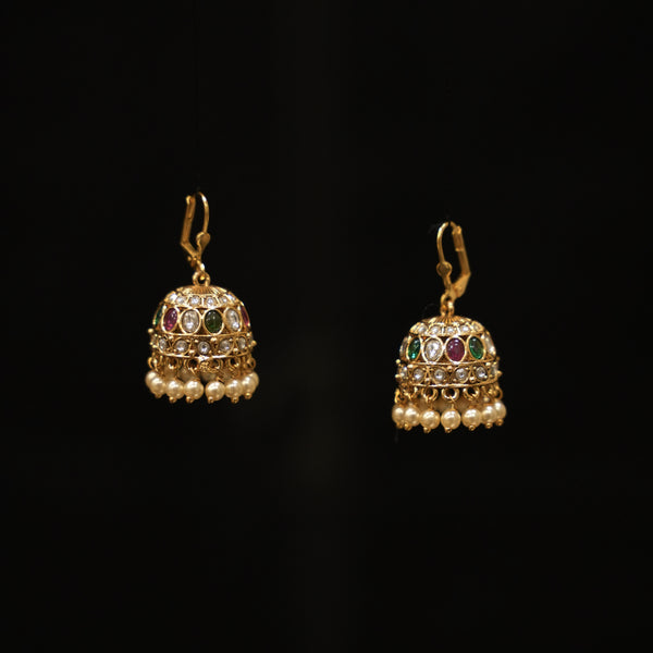 EARRINGS 110811