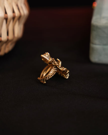 FINGER RING 110820