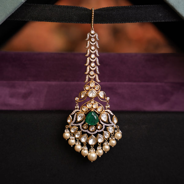 Moissanite Tikka 110850