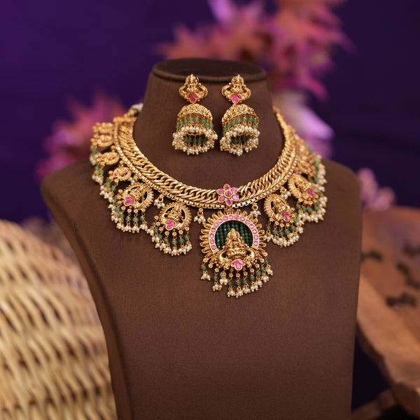 Kundan Neck Set 110900