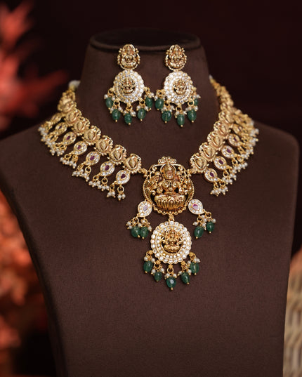 Neck Set 110983