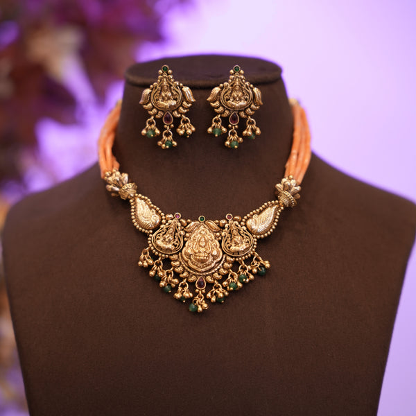 Coral Neck Set 111109