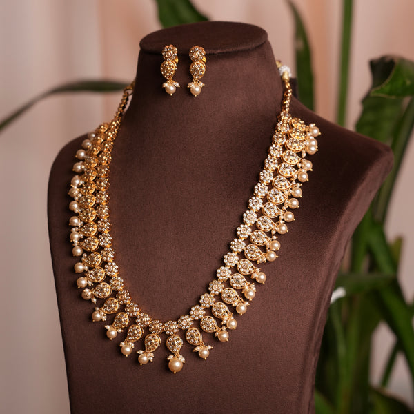 Antique Neckset  111159