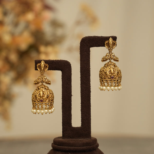 Antique Ear Rings 111219