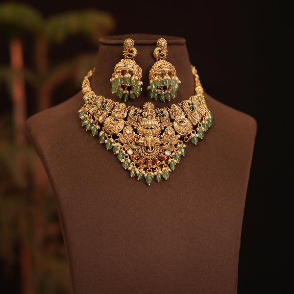 Antique Neck Set 111242
