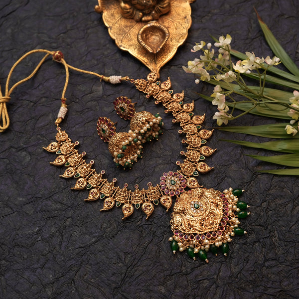 Antique NeckSet 111257